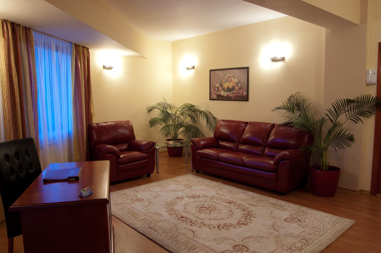Hotel Nemira Slănic-Moldova Esterno foto